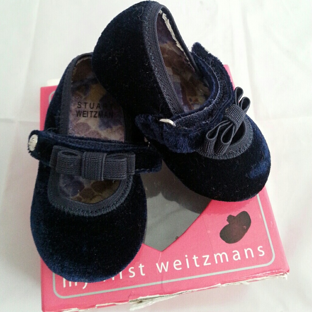 Stuart Weitzman my first Weitzmans velvet flats